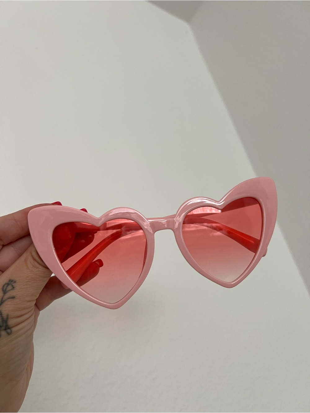 Pink Heart-Shaped Sunglasses - Retro Statement